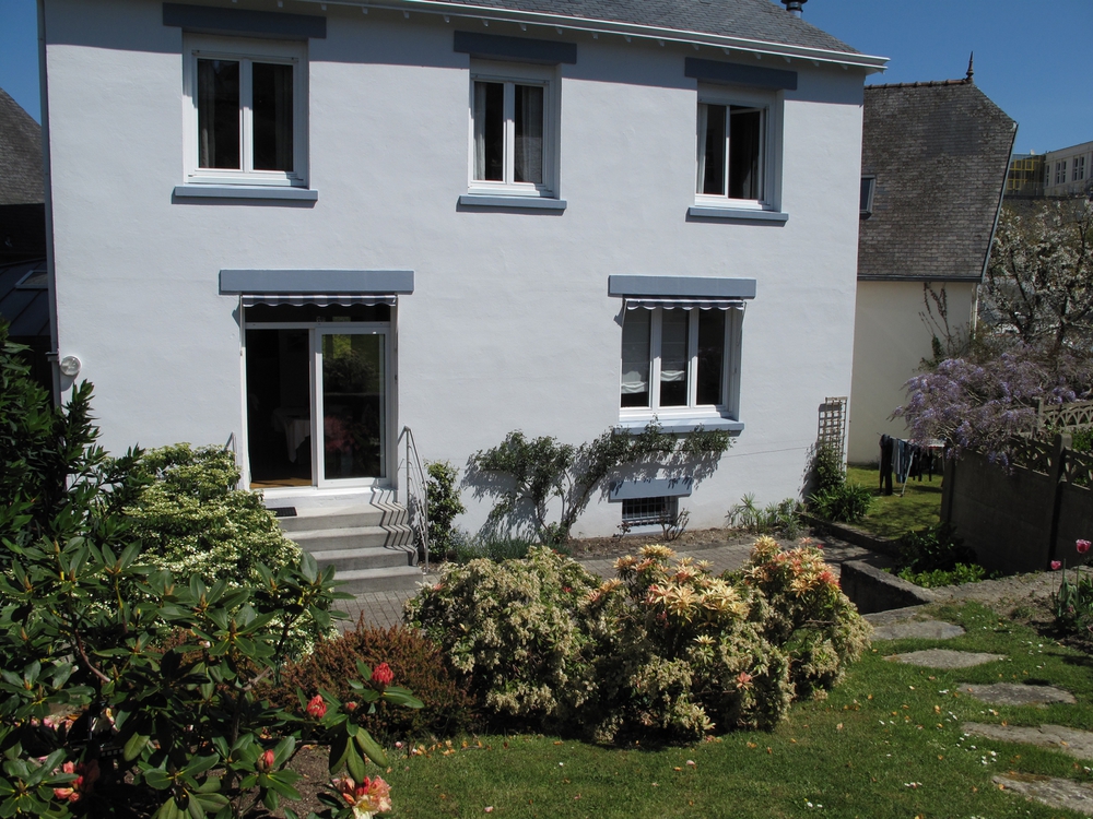 notre maison côté jardin