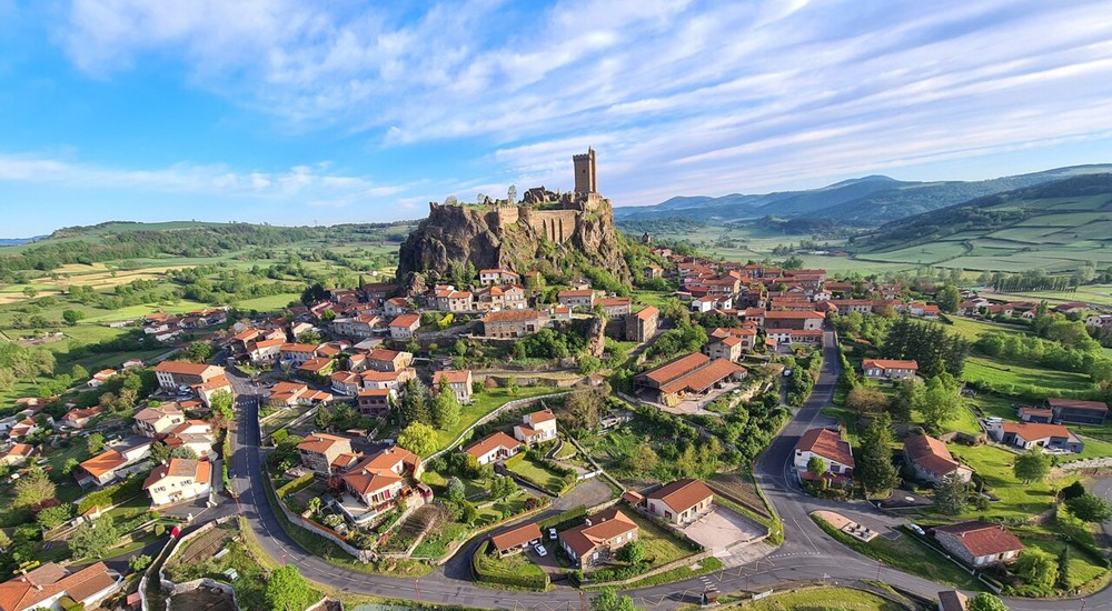 la forteresse de Polignac (on la voit depuis la maison)