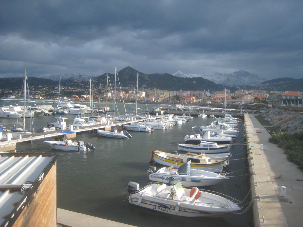 Ile Rousse en hiver