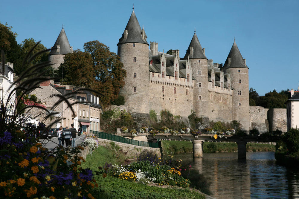 Château de Josselin à 5 mn