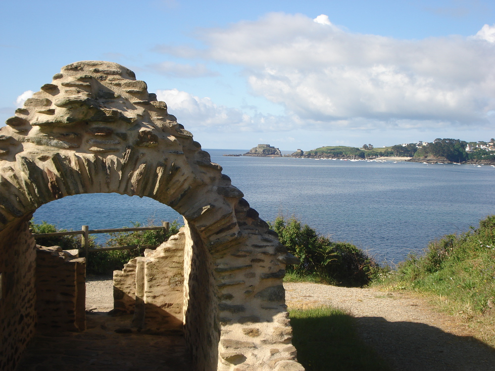 Promenade sur le sentier côtier