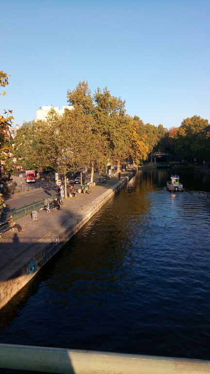 à 5 mn le Canal St Martin