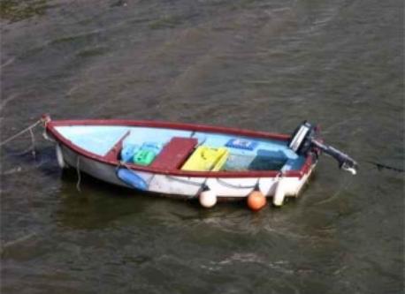 Barque au mouillage