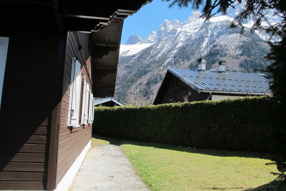 jardin face au Mont Blanc