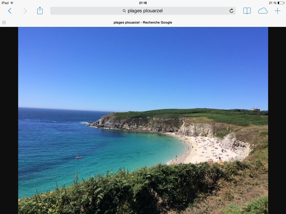 Plage à trois kilomètres, avec un peu de chance vous verrez des dauphins.