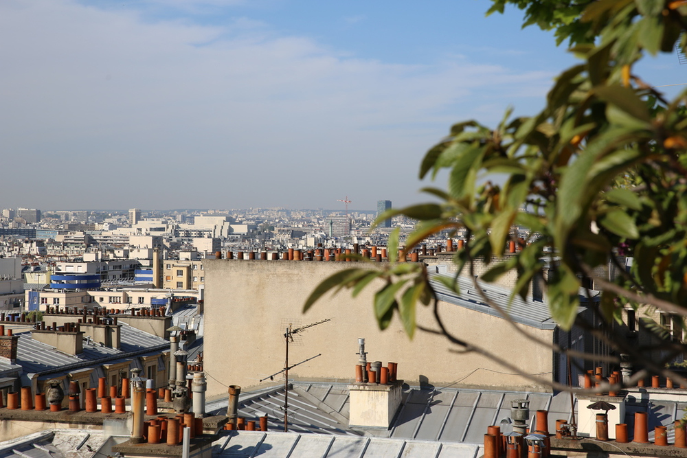 Vue sur Paris depuis la cuisine