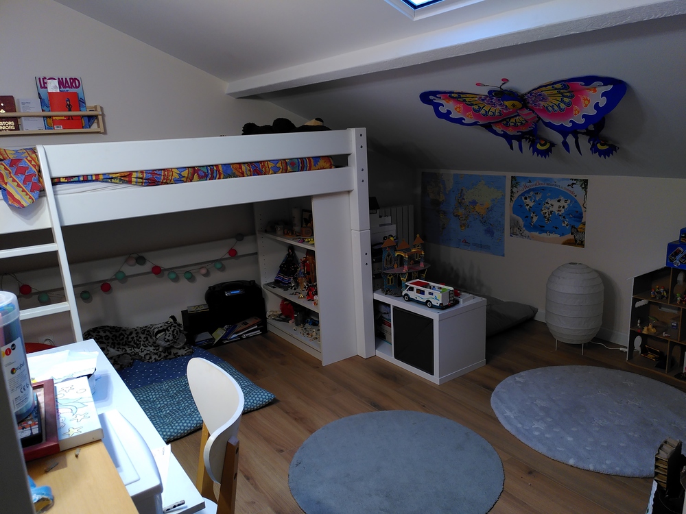 Chambre d'enfant n°2 (1 lit simple)