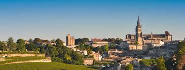 Saint Emilion (25 min en voiture)