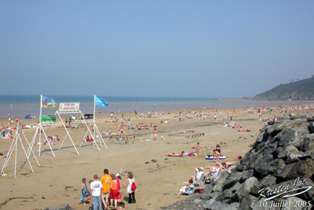 Plage des Rosaires (10' en voiture ou 30' en bus) 