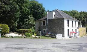 Auberge  Aux Chants des oiseaux à 200m de la maison