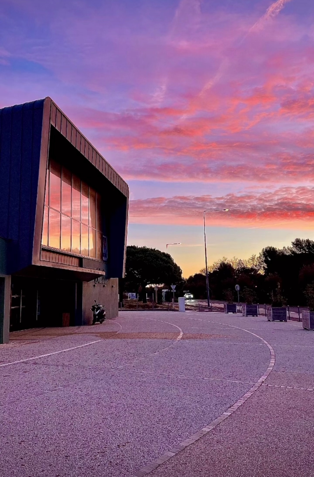 Cinéma le palace à 300m