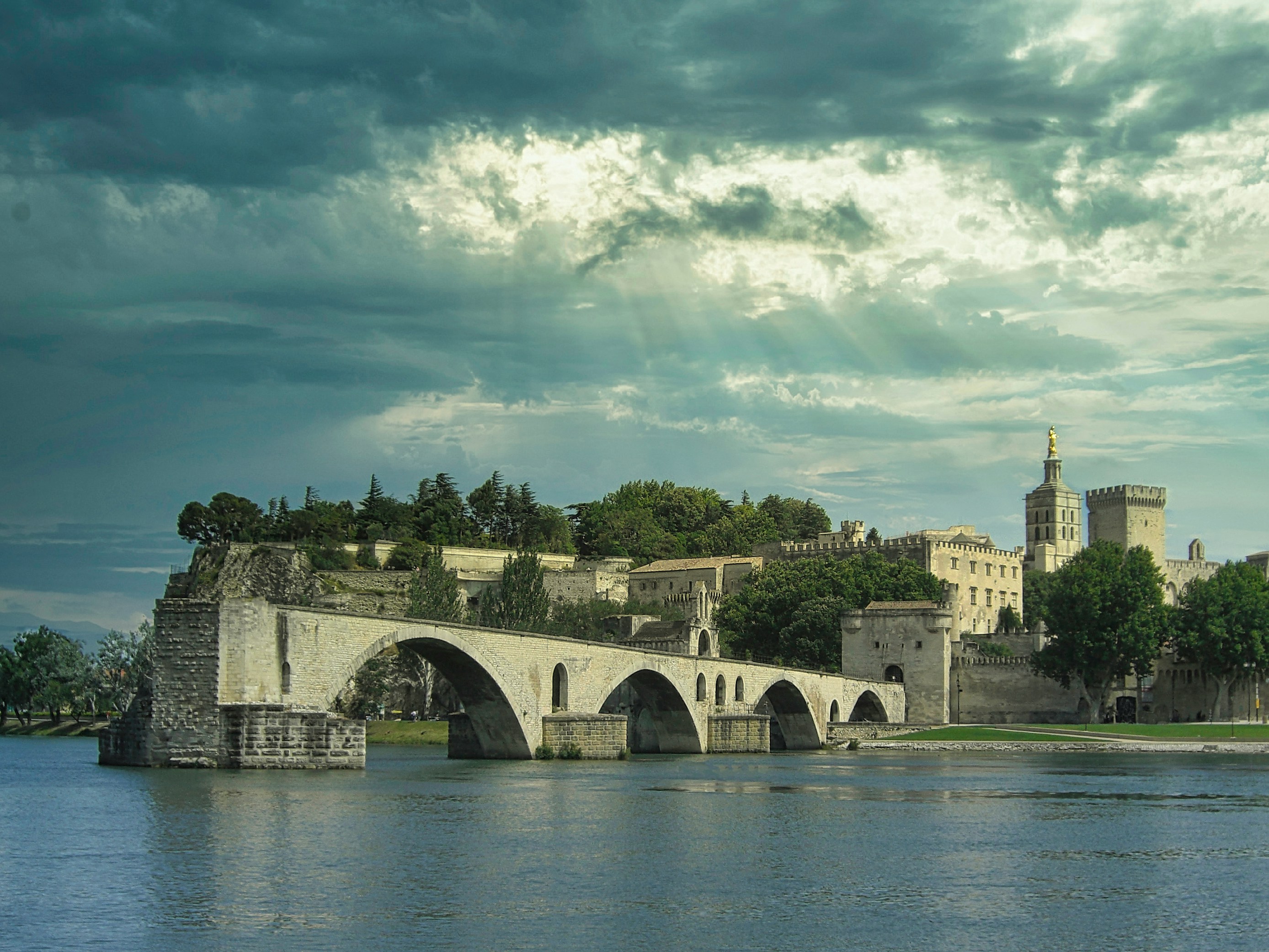 Le pont d'Avignon