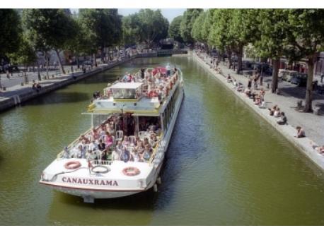 Péniche pique-nique et loisirs sur le canal Saint-Martin