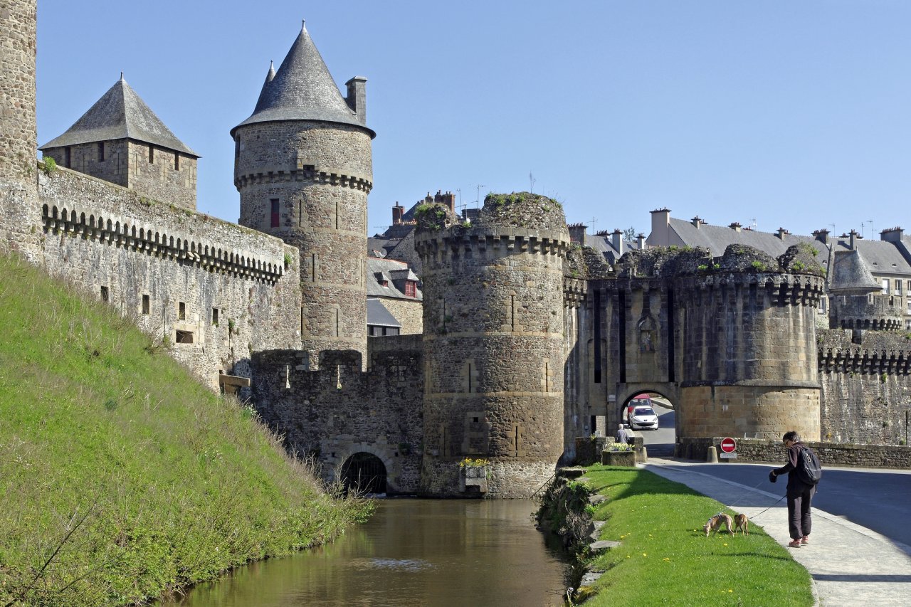 Le Château de Fougeres