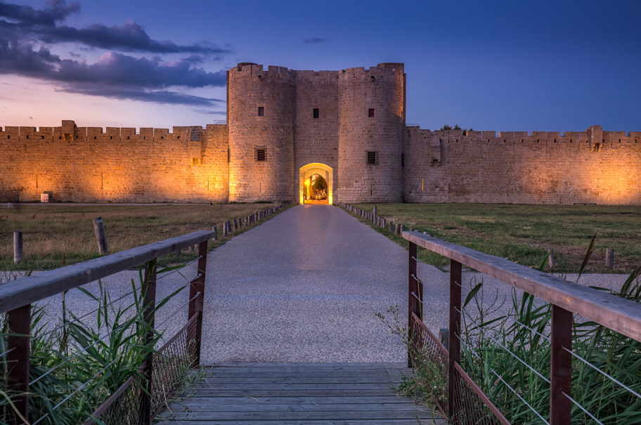 Aigues Mortes, 1h20.