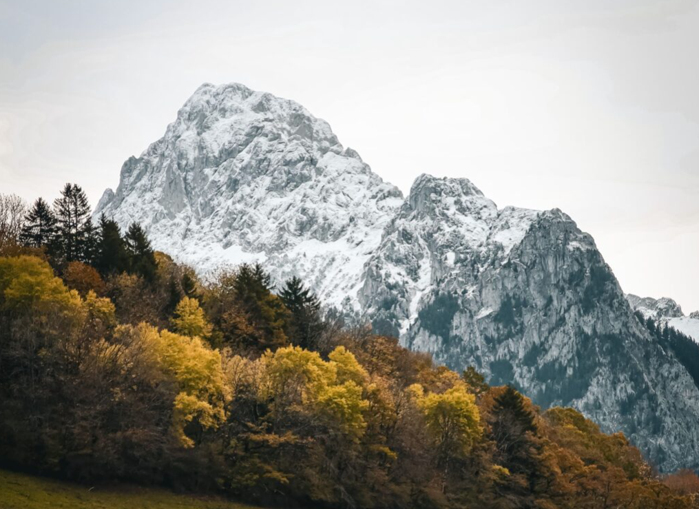 Dent d'Oche - le sommet emblématique du territoire