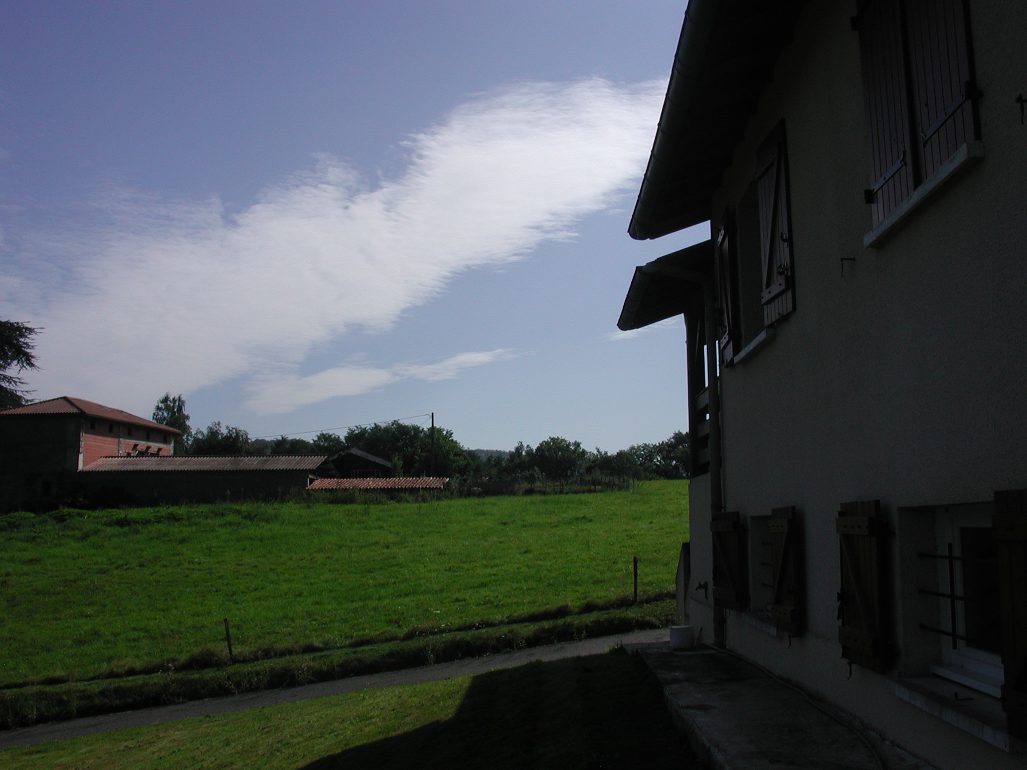 La vue vers le coté est, depuis l'arrière de la maison