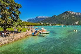 Les bords du lac d'Annecy 1h15 de Lyon